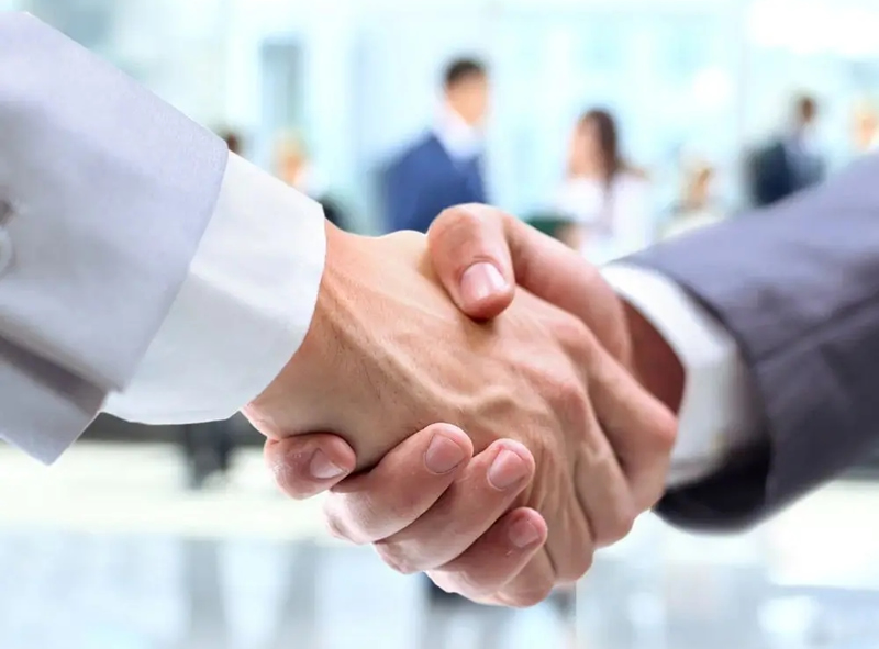 鑫松電器產(chǎn)品在運輸和搬運時需要注意哪些？